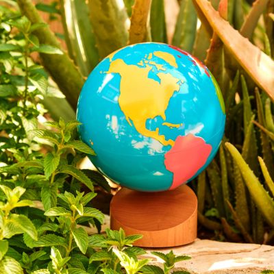 escuela-montessori-sevilla-bola-del-mundo